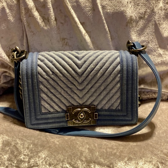 Chanel small denim boy bag - Picture 2 of 9